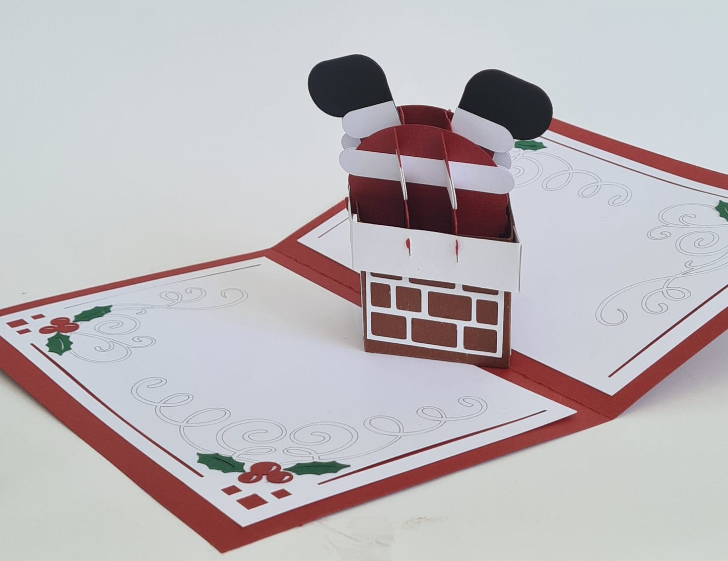 Pop-up Weihnachtskarte – Weihnachtsmann im Kamin
