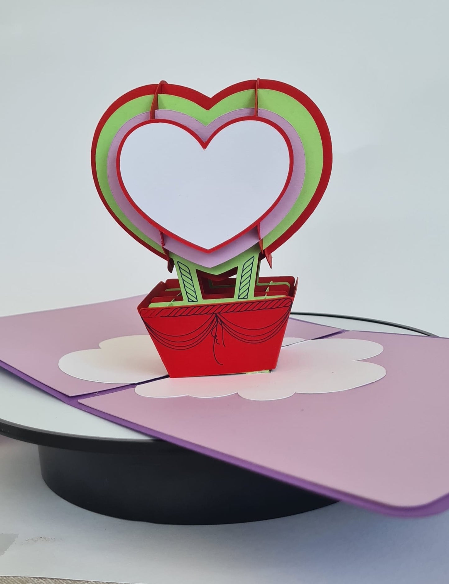 Handgefertigte 3D-Pop-Up Karte – Herz-Ballon