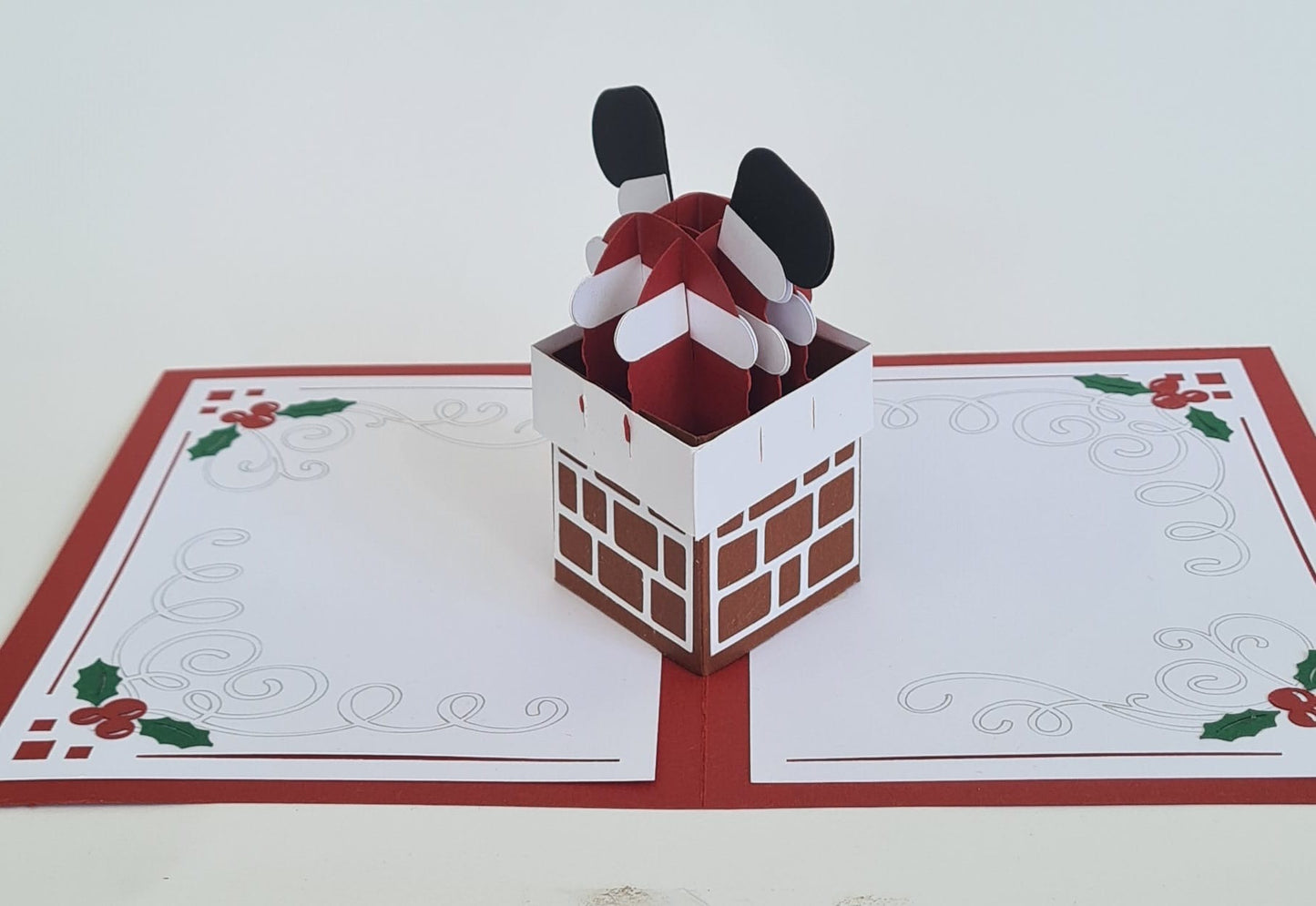 Pop-up Weihnachtskarte – Weihnachtsmann im Kamin