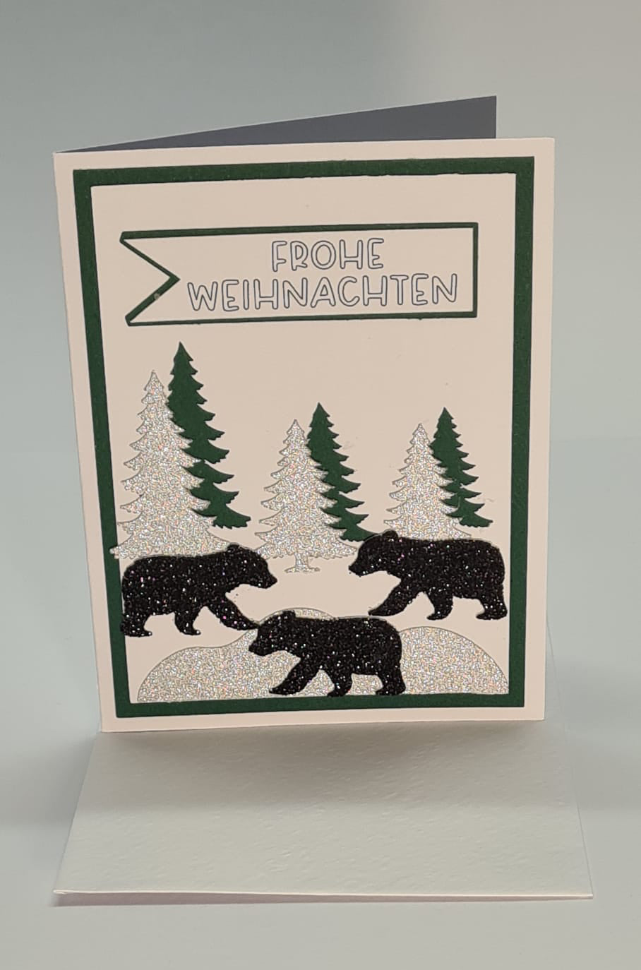 Winterwaldgruß - Bär im Glitzerschnee