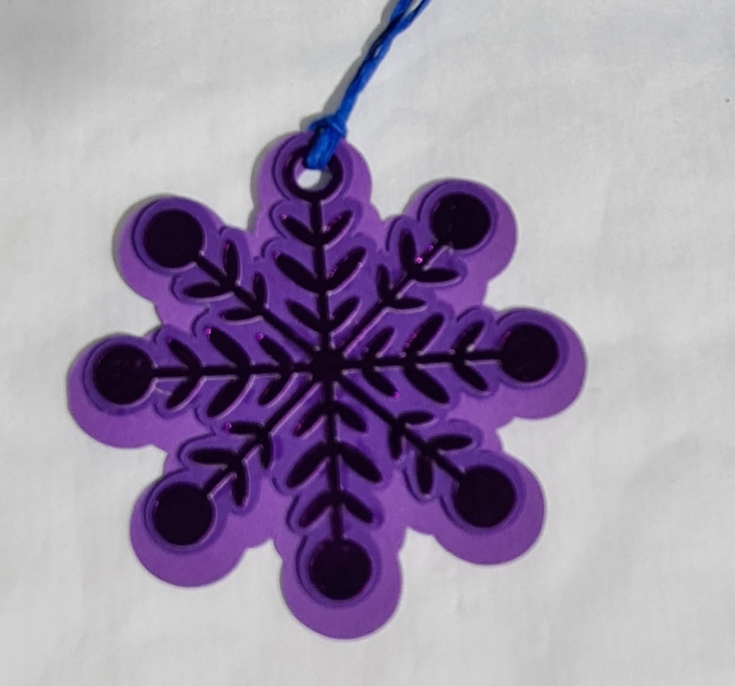 Schneeflocken-Ornamente – 6-teiliges Set in buntem Design